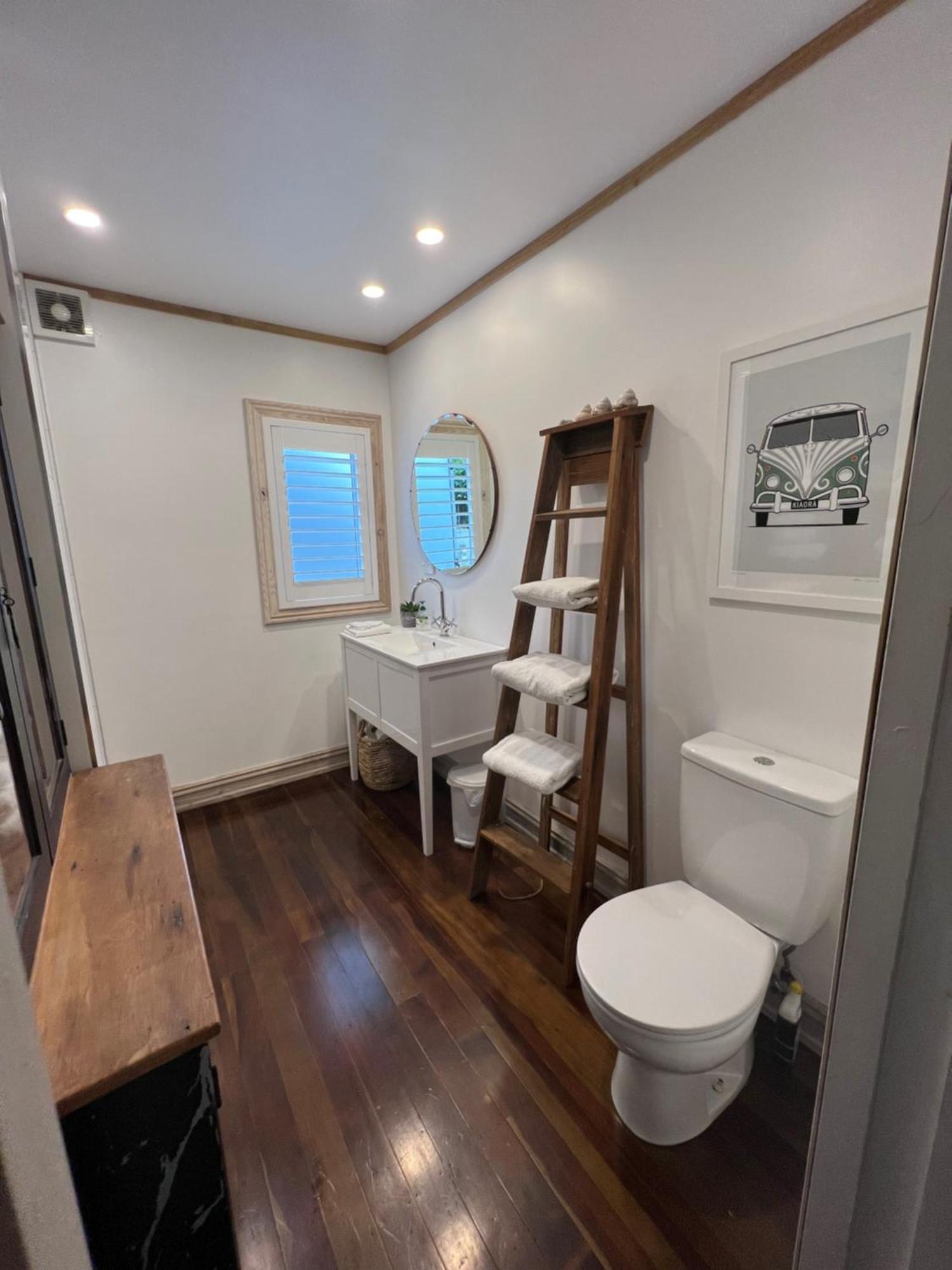 Base Camp Cottage Таупо Экстерьер фото